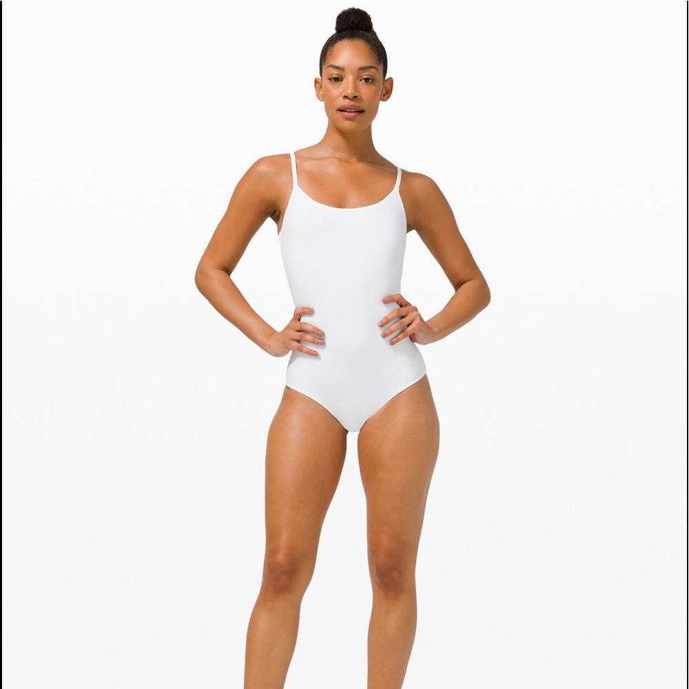 Lululemon White Bathing suit, Crossed back